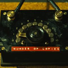 双重人格 - qEPPM0DnoFdkZpt3hDMMGmoqYT7.jpg
